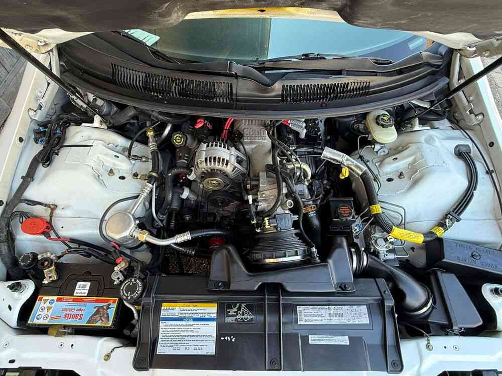 CHEVROLET Camaro RS-image-13