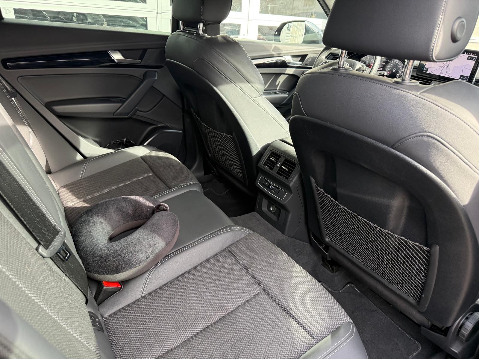 AUDI Q5 40 TDI S-line quattro S-tronic-image-13