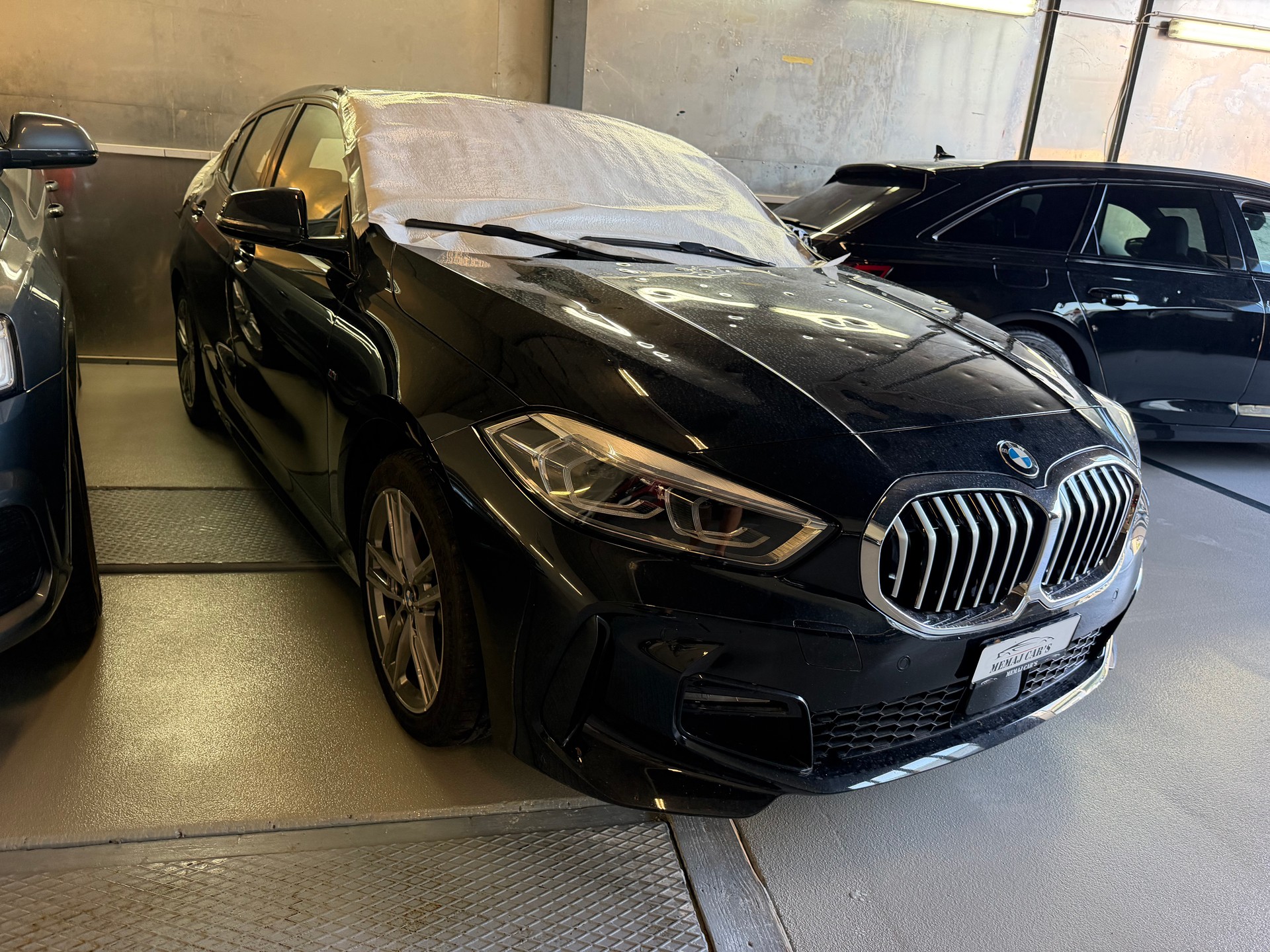 BMW 116d Steptronic M Sport-showroom-element-2