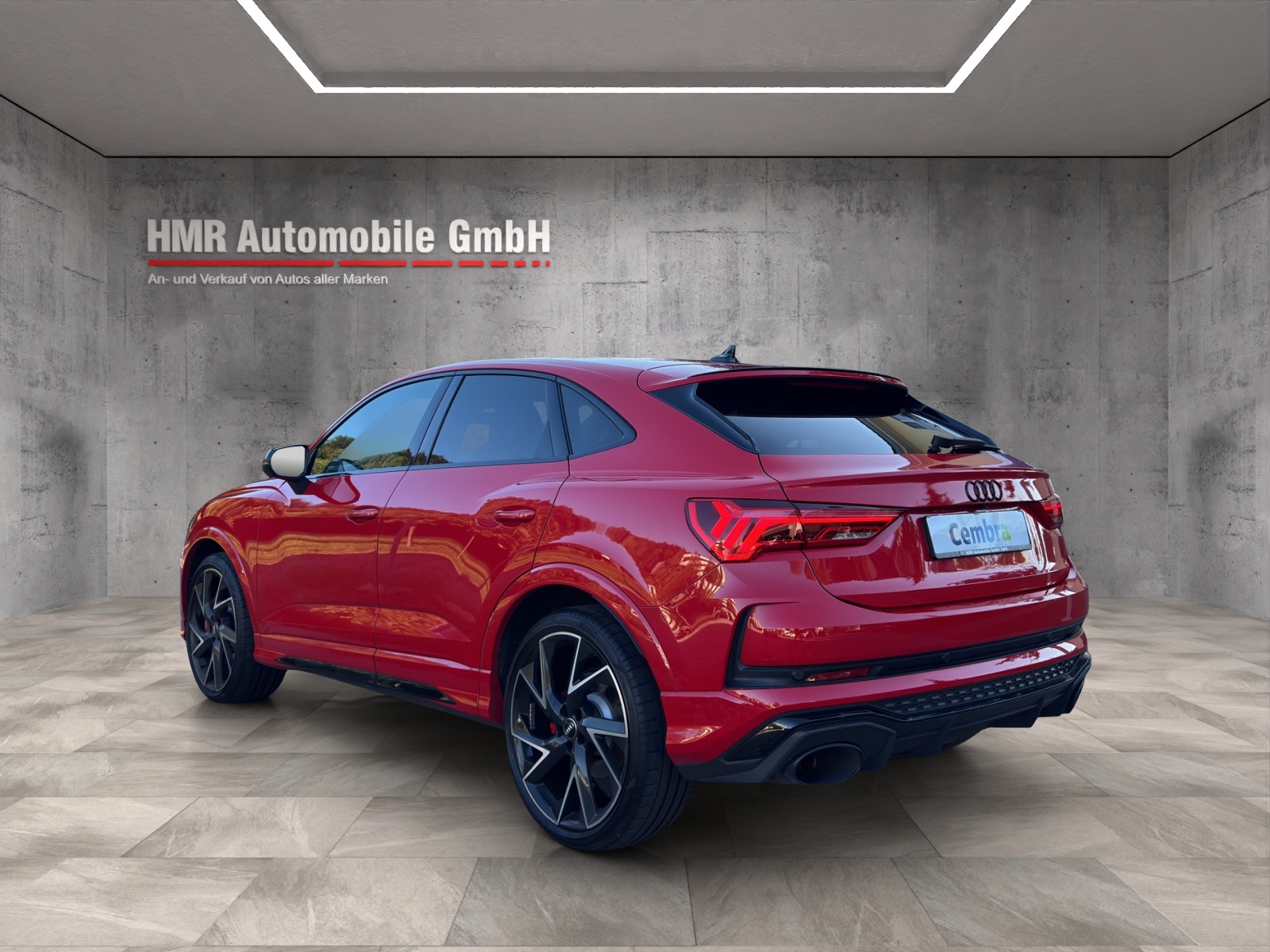 AUDI RS Q3 Sportback quattro S tronic-showroom-element-1