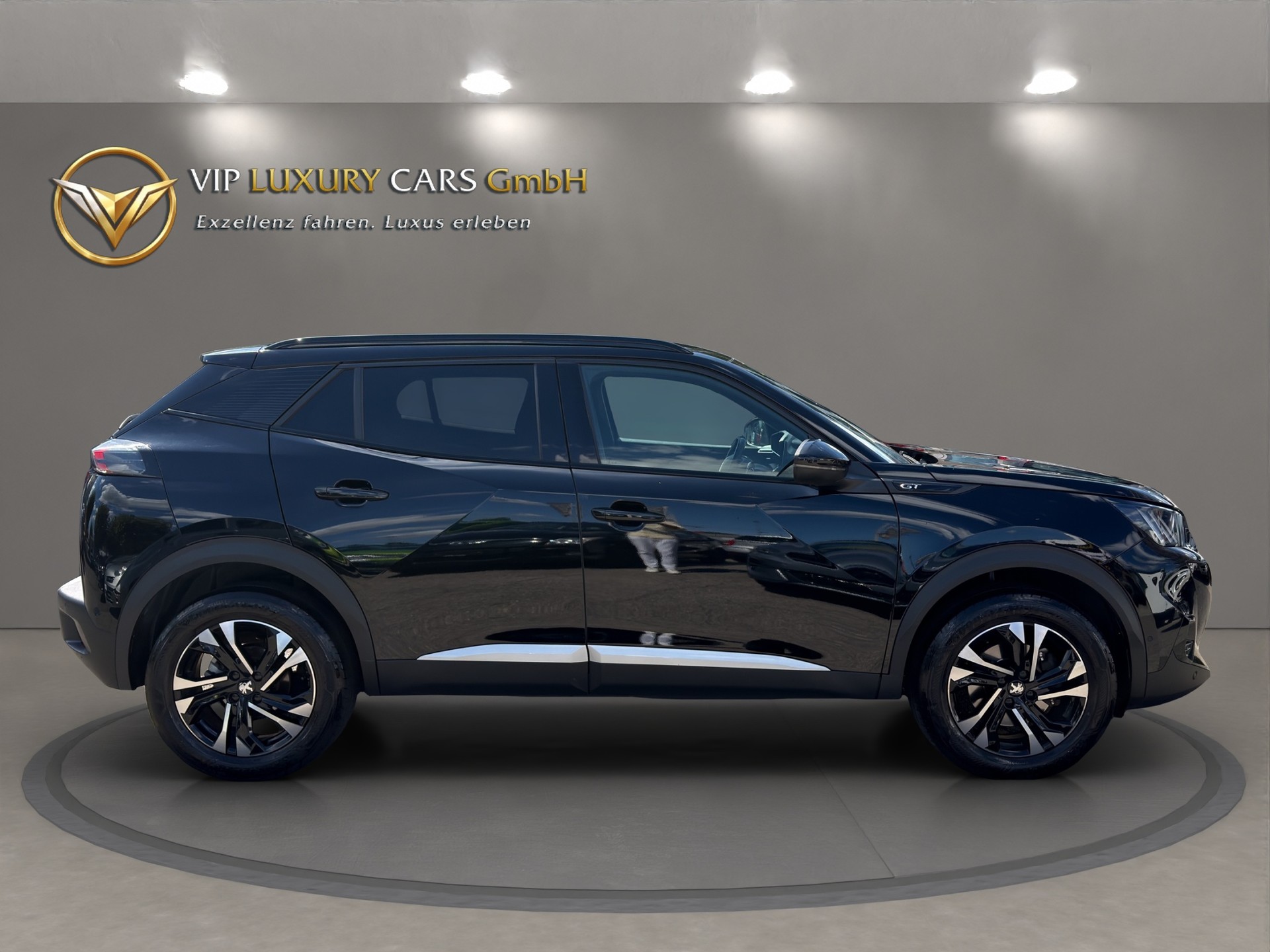 PEUGEOT 2008 1.5 BlueHDi GT EAT8-image-7