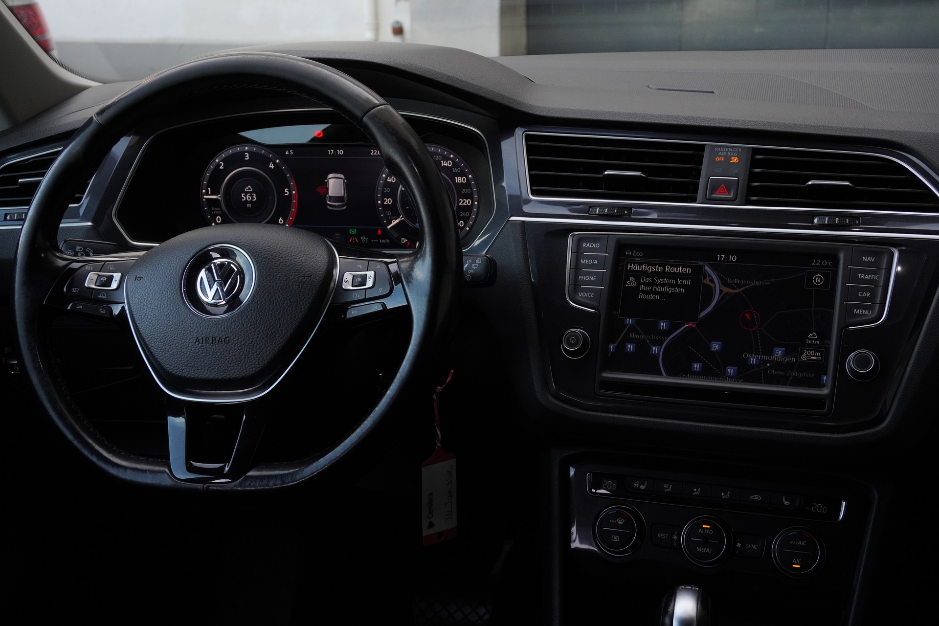 VW Tiguan 2.0 TDI SCR Highline 4Motion DSG-image-10