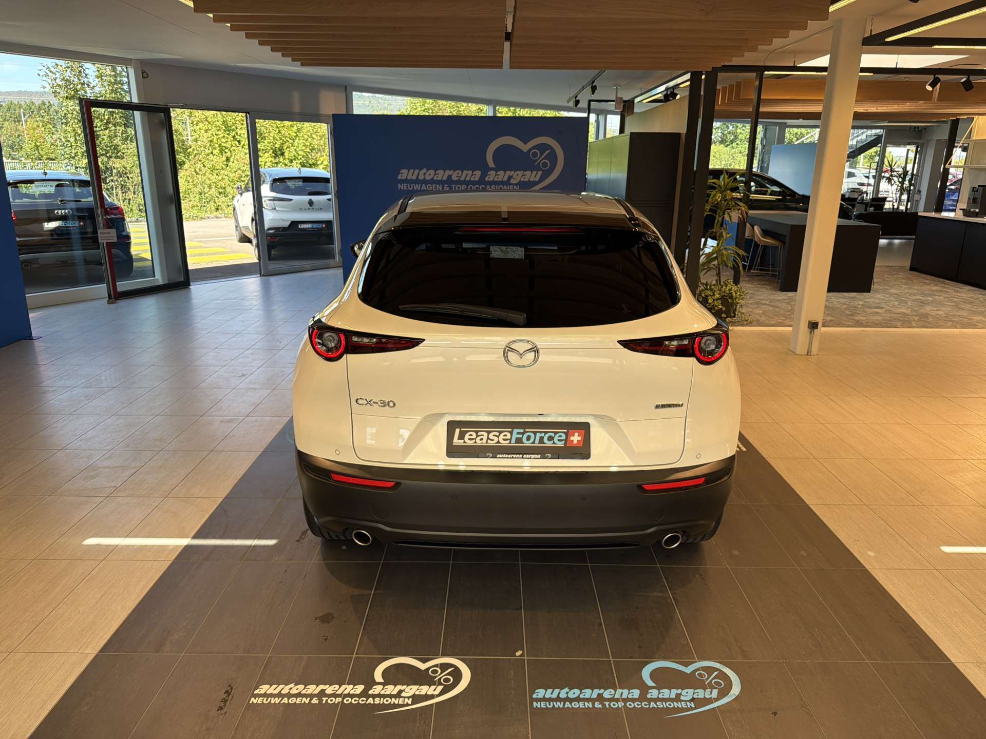 MAZDA CX-30 SKYACTIV-G 140 MHEV Nagisa Automat-image-12