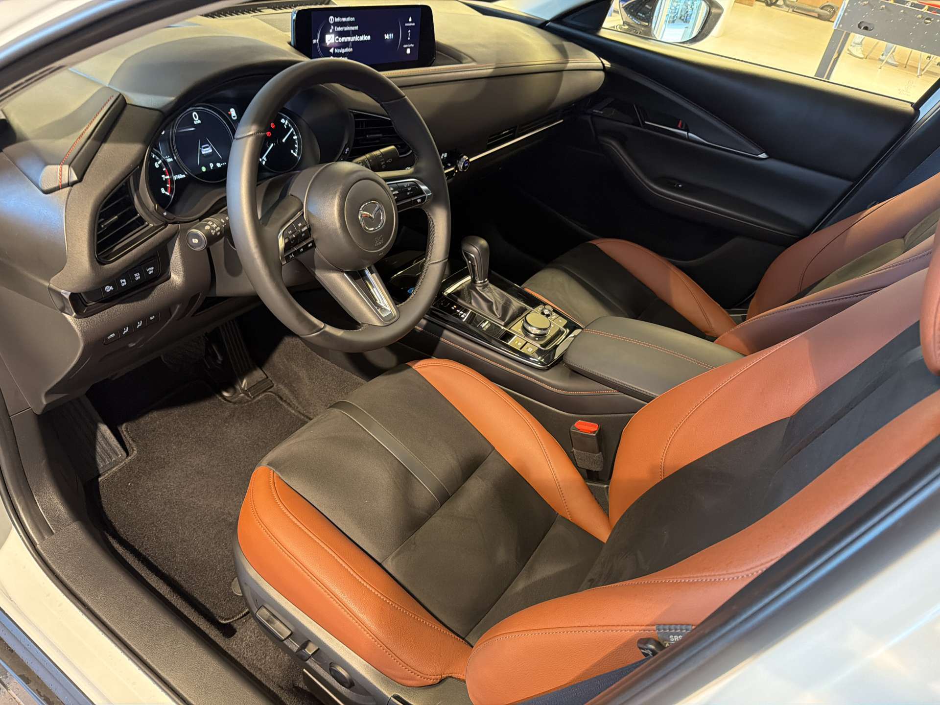 MAZDA CX-30 SKYACTIV-G 140 MHEV Nagisa Automat-image-5