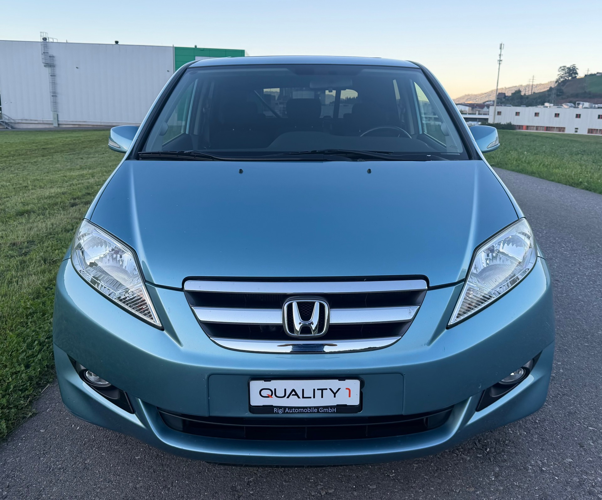HONDA FR-V 2.0 Executive-image-2