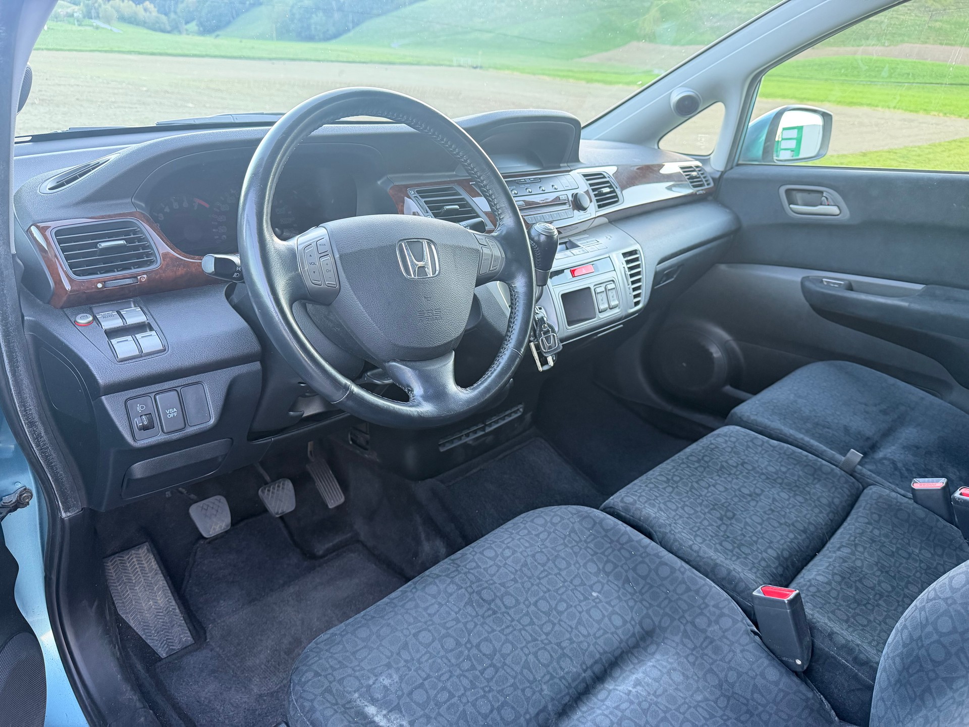 HONDA FR-V 2.0 Executive-image-7