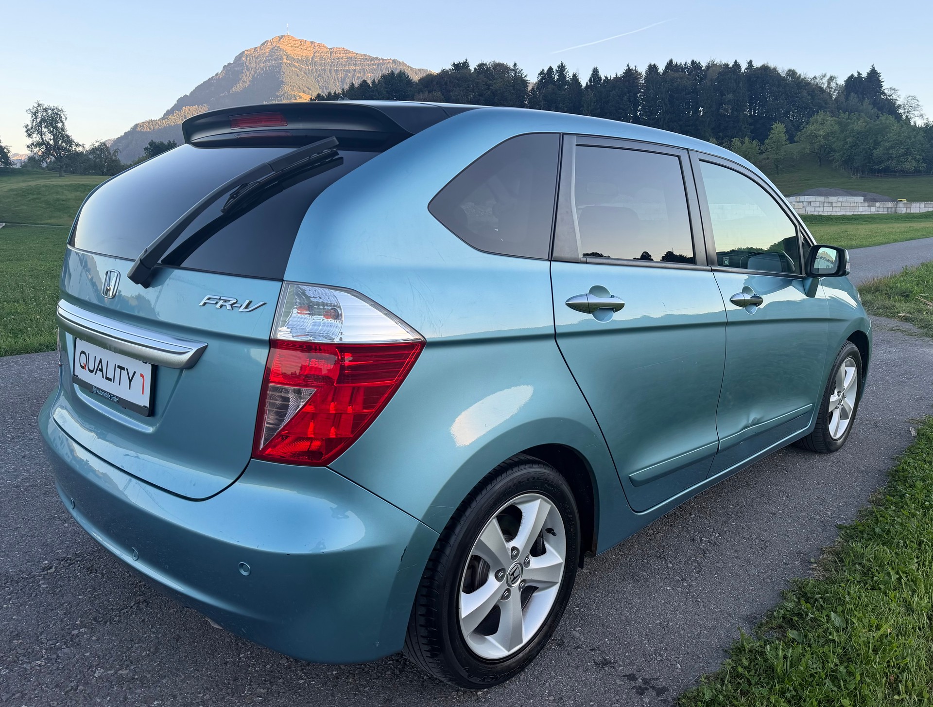 HONDA FR-V 2.0 Executive-image-6