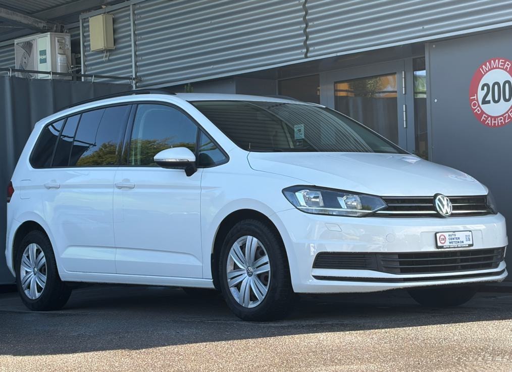 VW Touran 1.4 TSI BlueMotion Technology Trendline-image-1