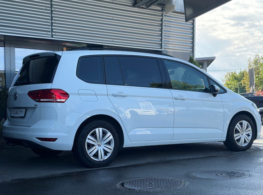 VW Touran 1.4 TSI BlueMotion Technology Trendline-image-2