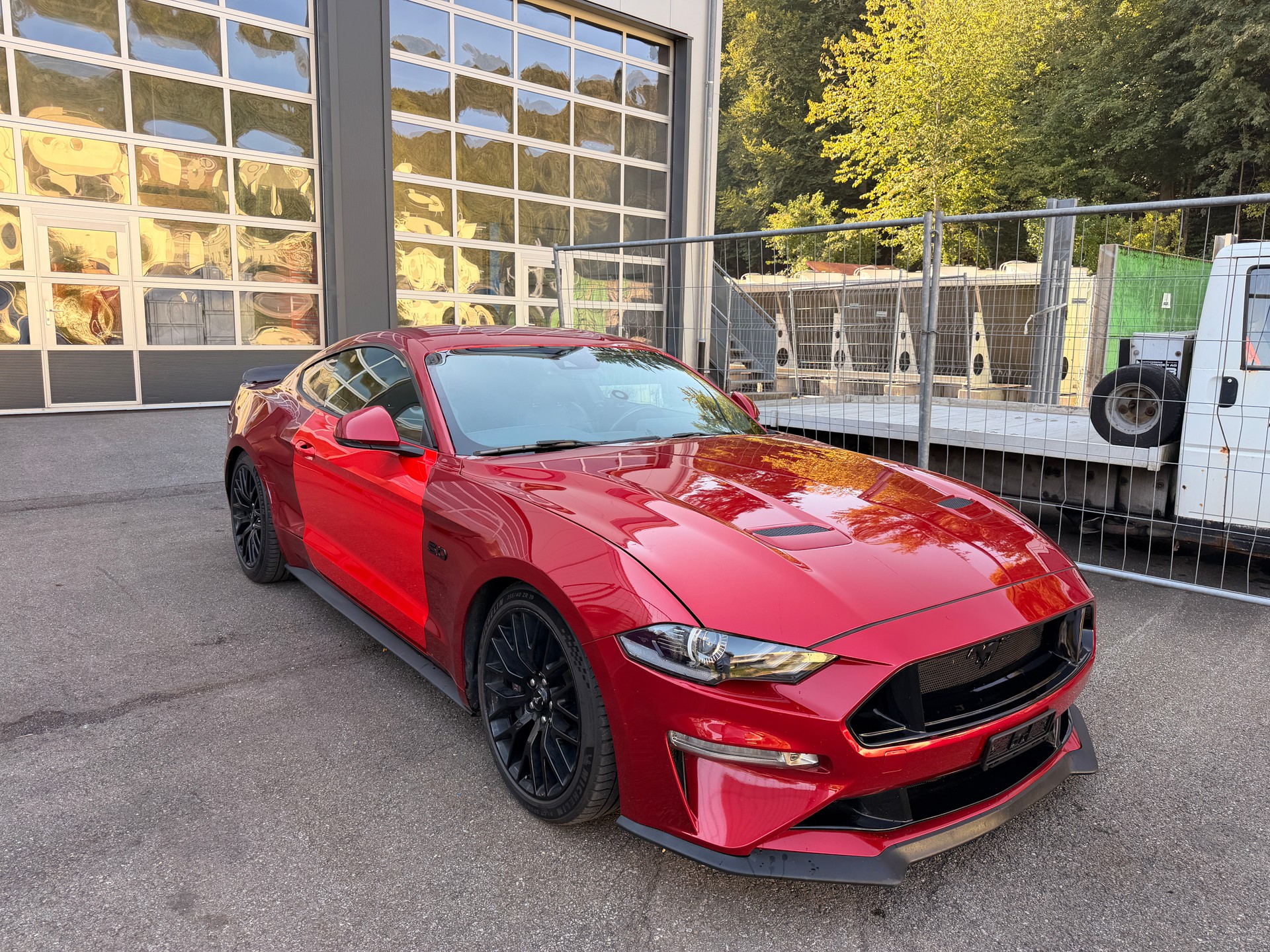 FORD Mustang Fastback 5.0 V8 GT Automat-image-2