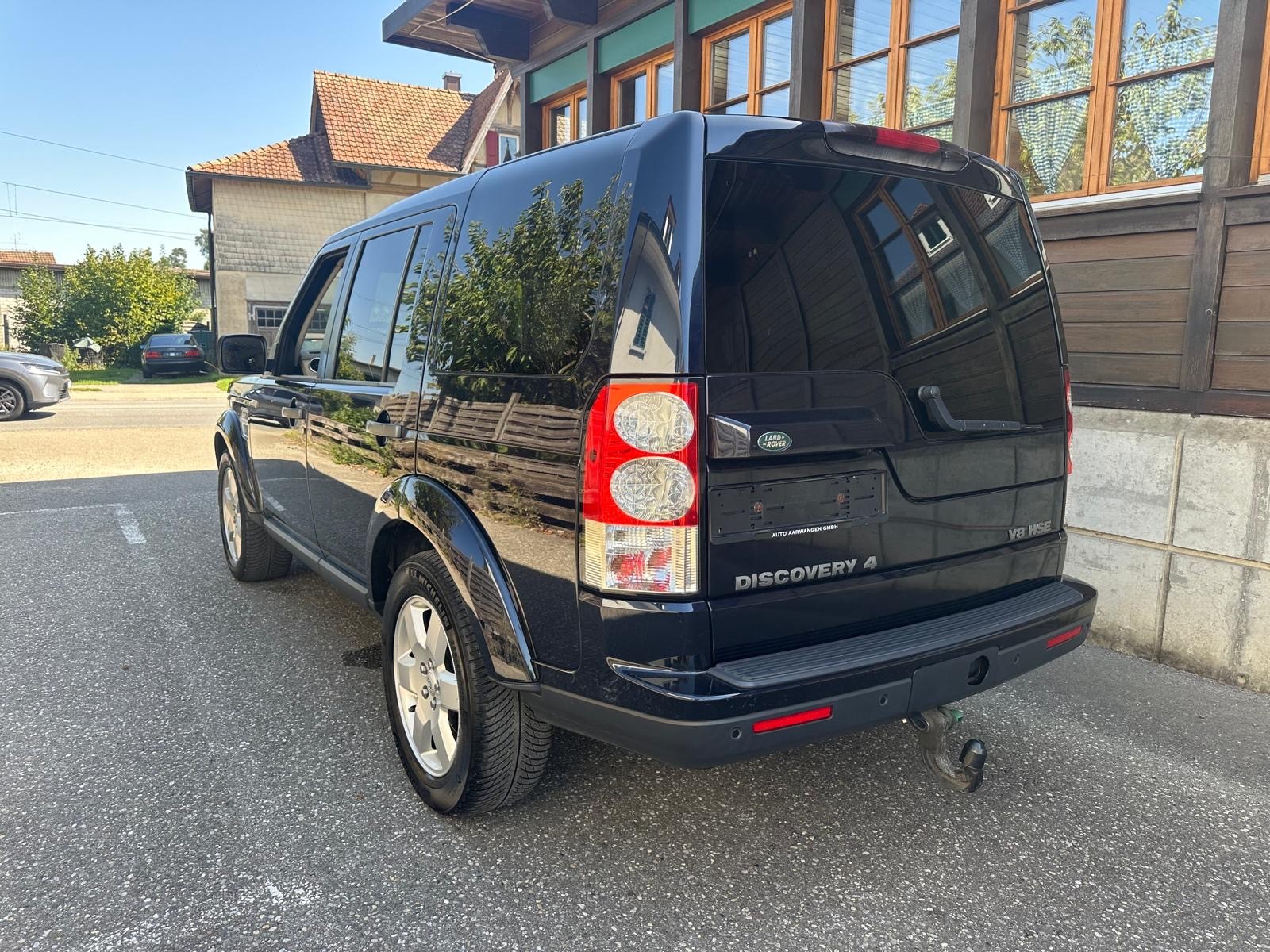 LAND ROVER Discovery 5.0 V8 HSE Automatic-image-2