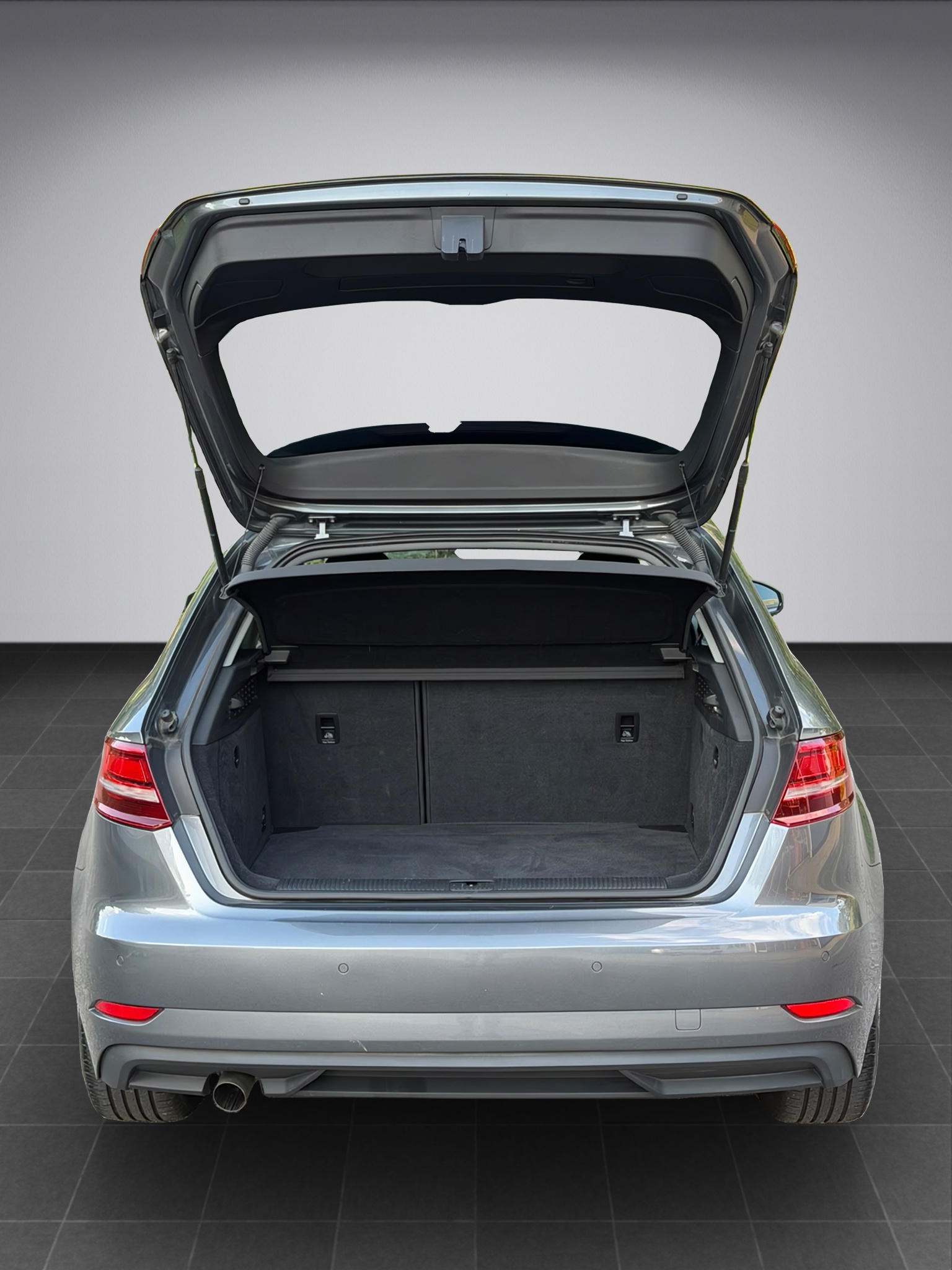 AUDI A3 Sportback 1.6 TDI-image-16