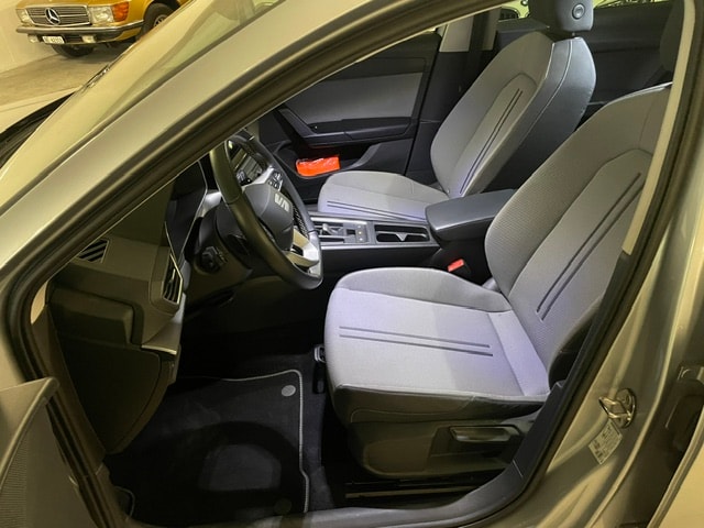 SEAT Leon ST 2.0 TDI EVO DSG Style-image-12