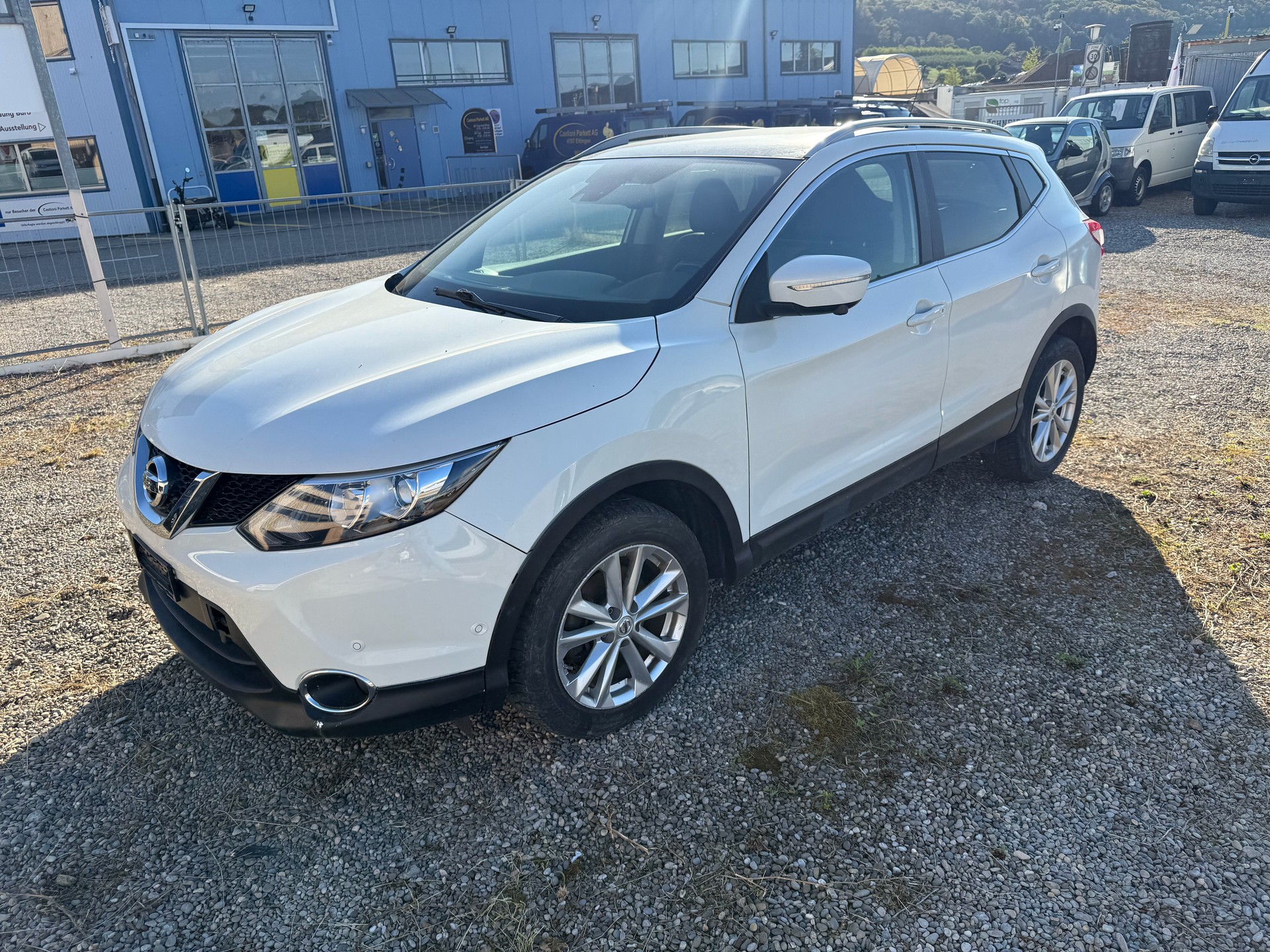 NISSAN Qashqai 1.6 dCi tekna Xtronic CVT-image-1