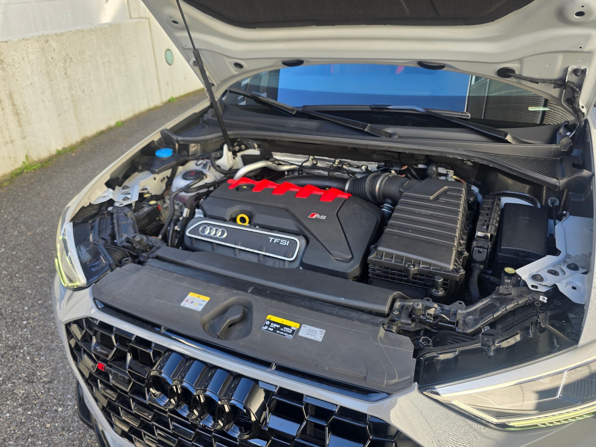 AUDI 2.5 TFSI quattro S-Tronic-image-5