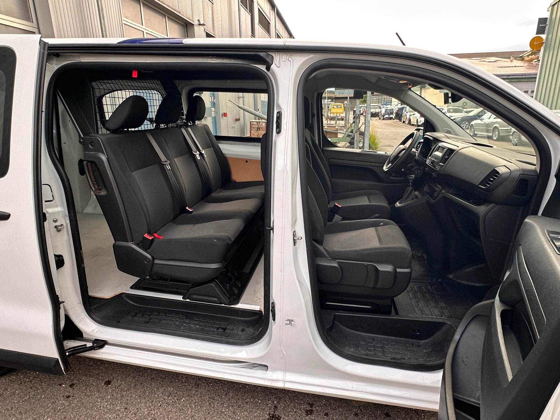 CITROEN Jumpy 1.5 BlueHDi 120 S&S M DK Variabel BVM6-image-11