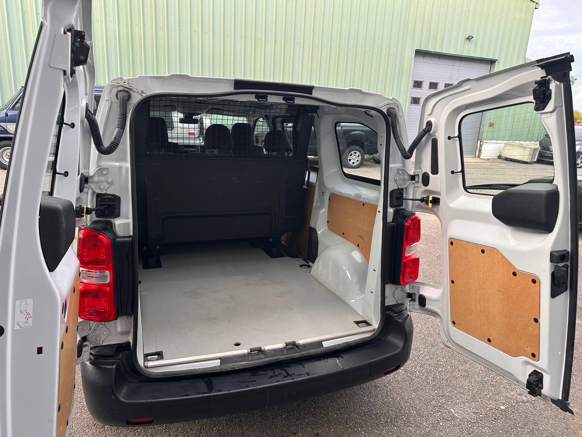 CITROEN Jumpy 1.5 BlueHDi 120 S&S M DK Variabel BVM6-image-8