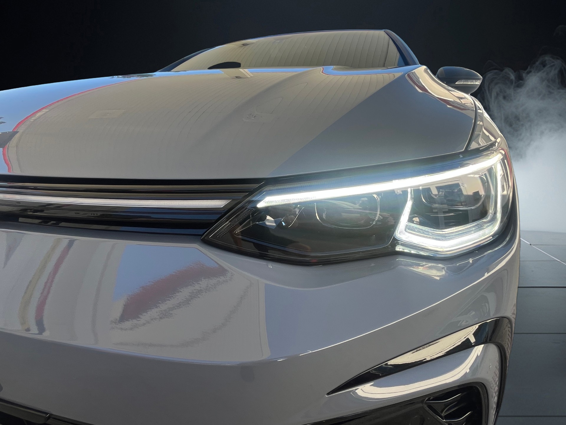 VW Golf 1.5 eTSI mHEV ACT R-Line DSG-image-14