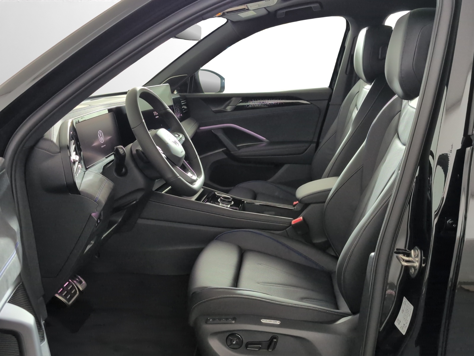 VW Tiguan 2.0 TSI DSG R-Line United 4Motion-image-6