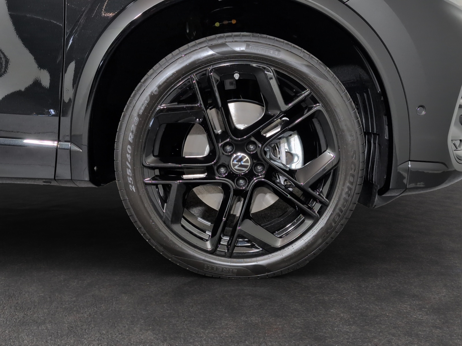 VW Tiguan 2.0 TSI DSG R-Line United 4Motion-image-5