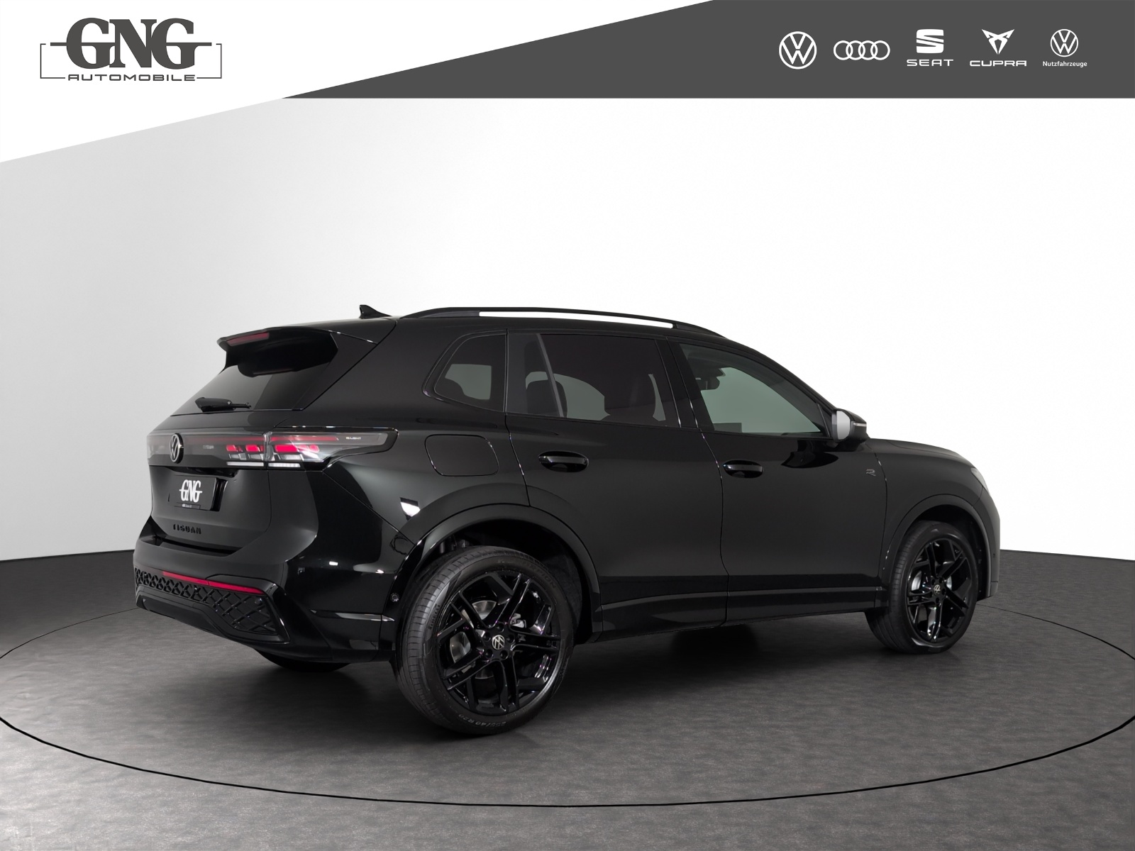 VW Tiguan 2.0 TSI DSG R-Line United 4Motion-image-2