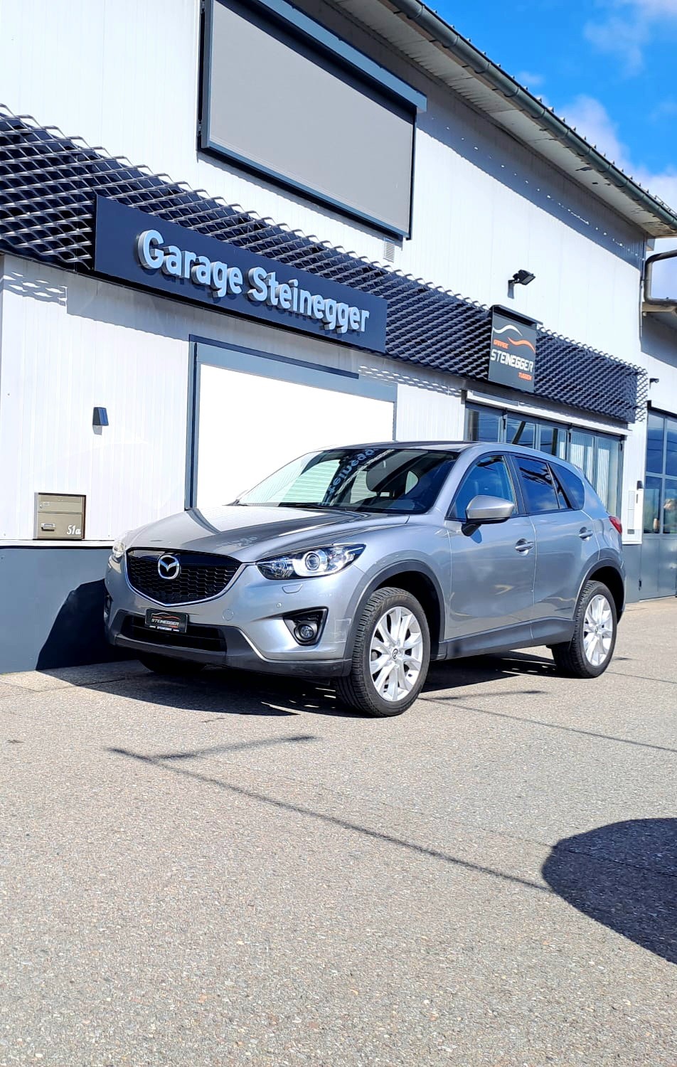Car photo