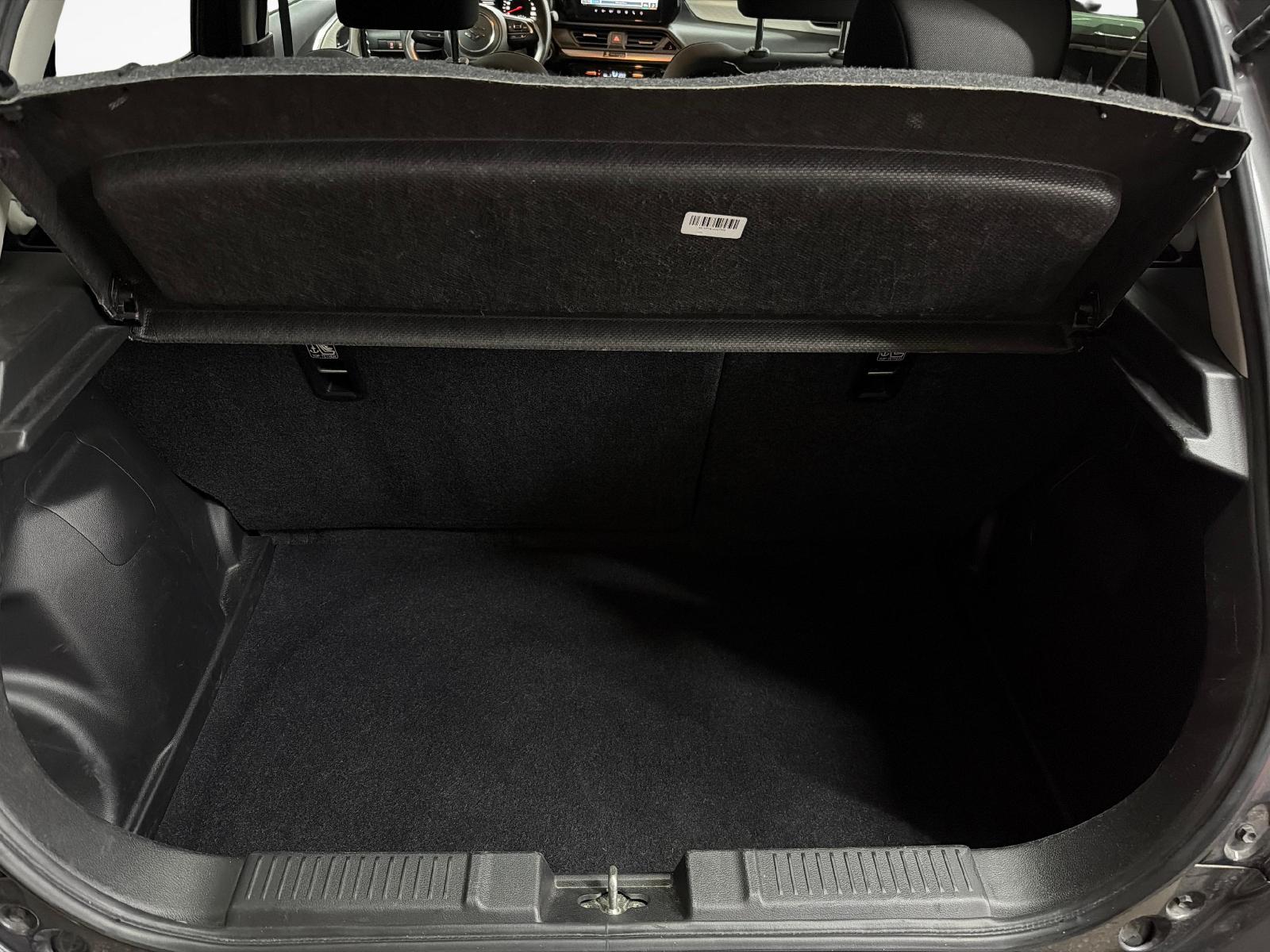 SUZUKI Swift 1.2 1st Edition Top Hybrid 4x4-image-11