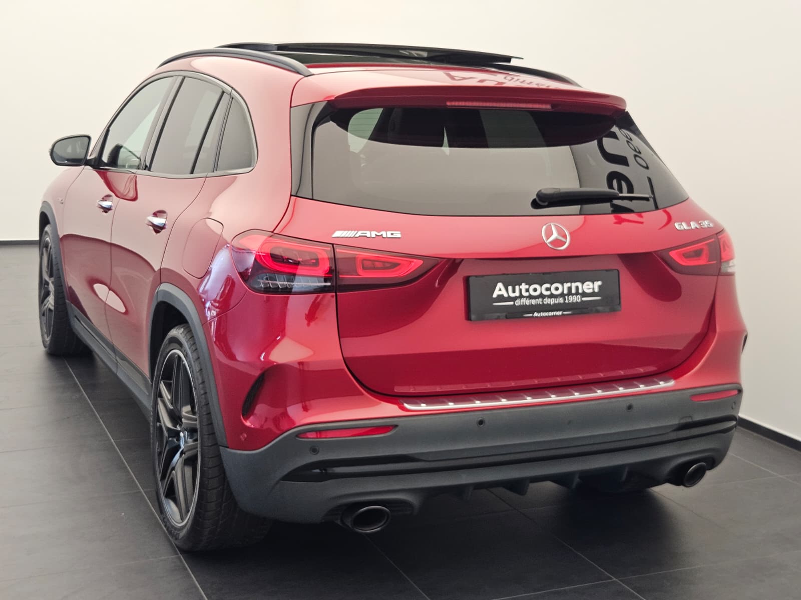 MERCEDES-BENZ GLA 35 AMG 4Matic 8G-Speedshift DCT-image-8