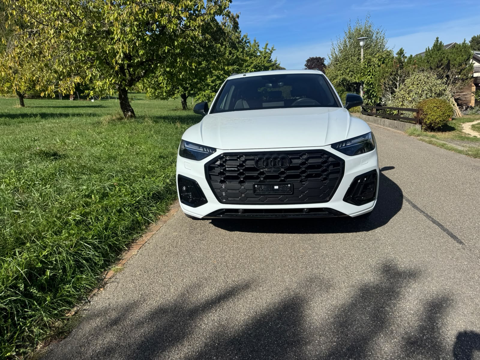 AUDI 2.0 40 TDI Black Edition quattro S-Tronic-image-8