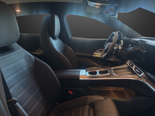 MERCEDES-BENZ C 400 94 kWh 4Matic-image-7