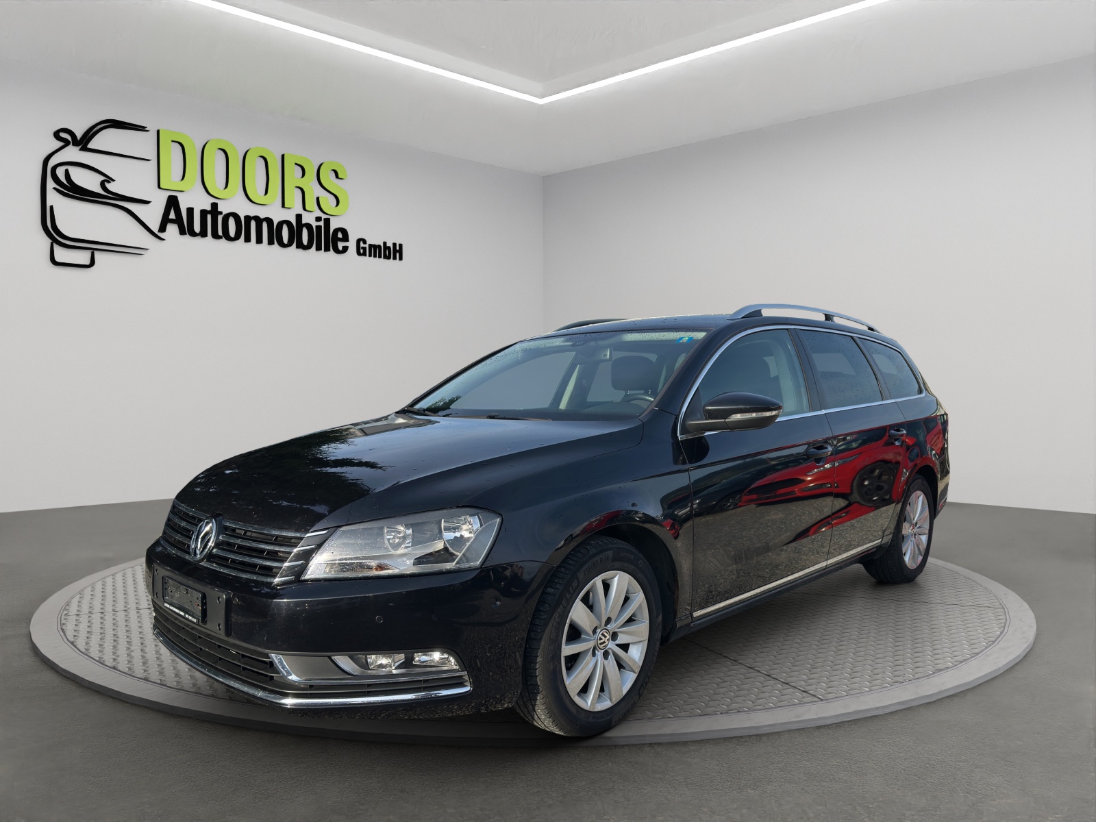 VW Passat Variant 2.0 TDI BMT Trendline-image-2