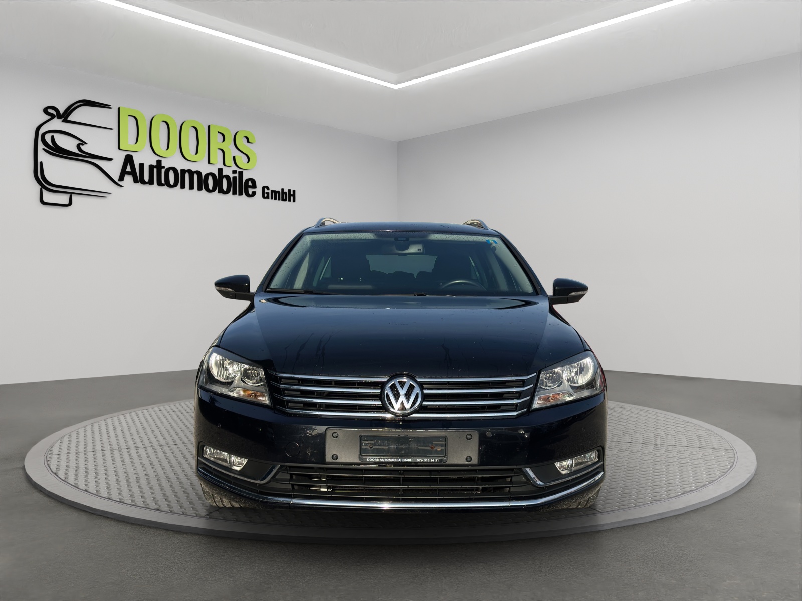 VW Passat Variant 2.0 TDI BMT Trendline-image-1