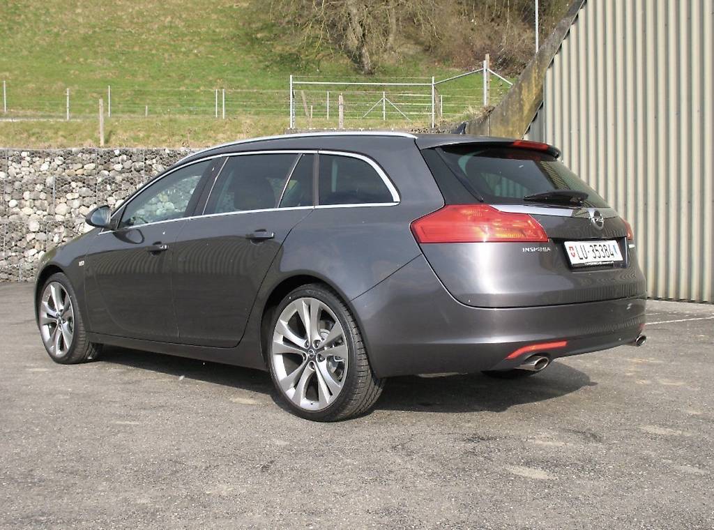 OPEL INSIGNIA-image-1