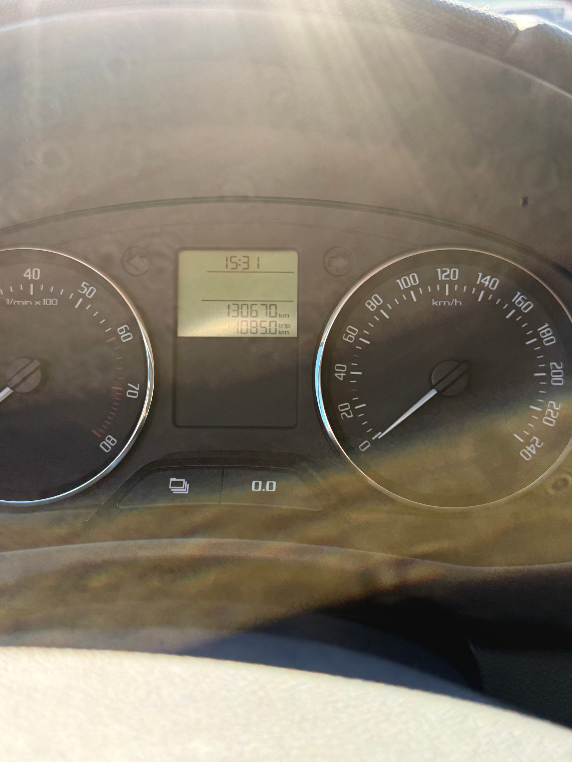 SKODA Fabia 1.2 Ambition-image-8