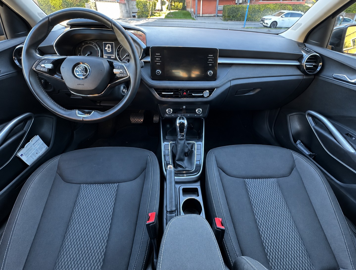 SKODA 1.0 TSI Style DSG-image-6