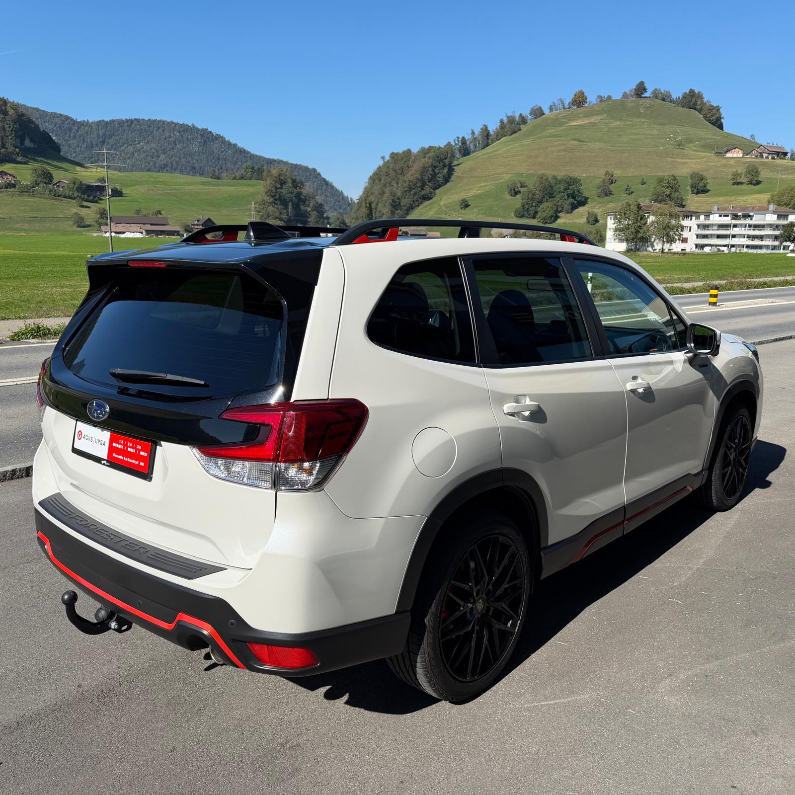 SUBARU Forester 2.0i e-Boxer Sport Lineartronic-image-2