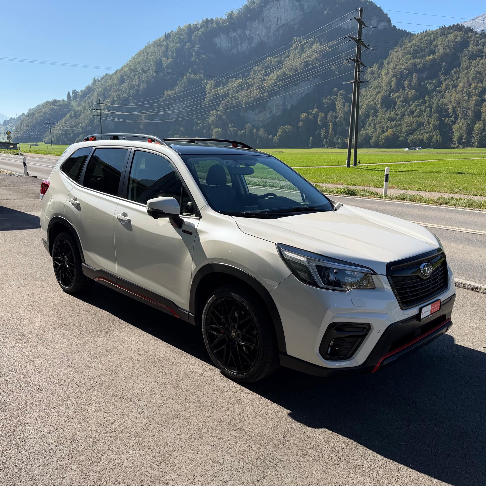 SUBARU Forester 2.0i e-Boxer Sport Lineartronic-image-1