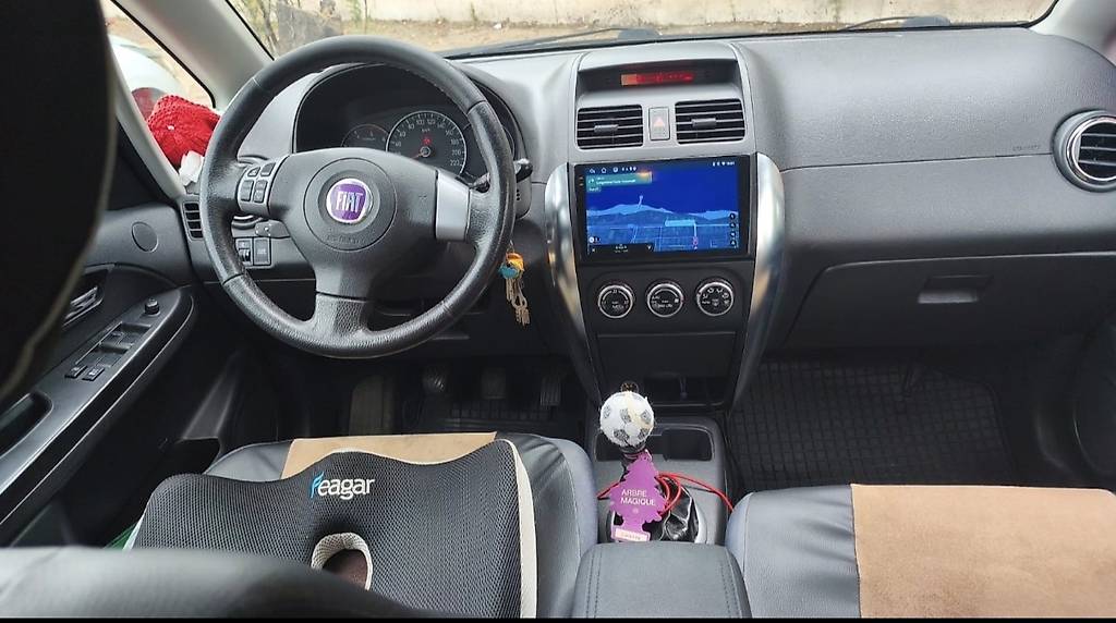 FIAT Sedici 1.9 JTD 4WD Dynamic-image-1