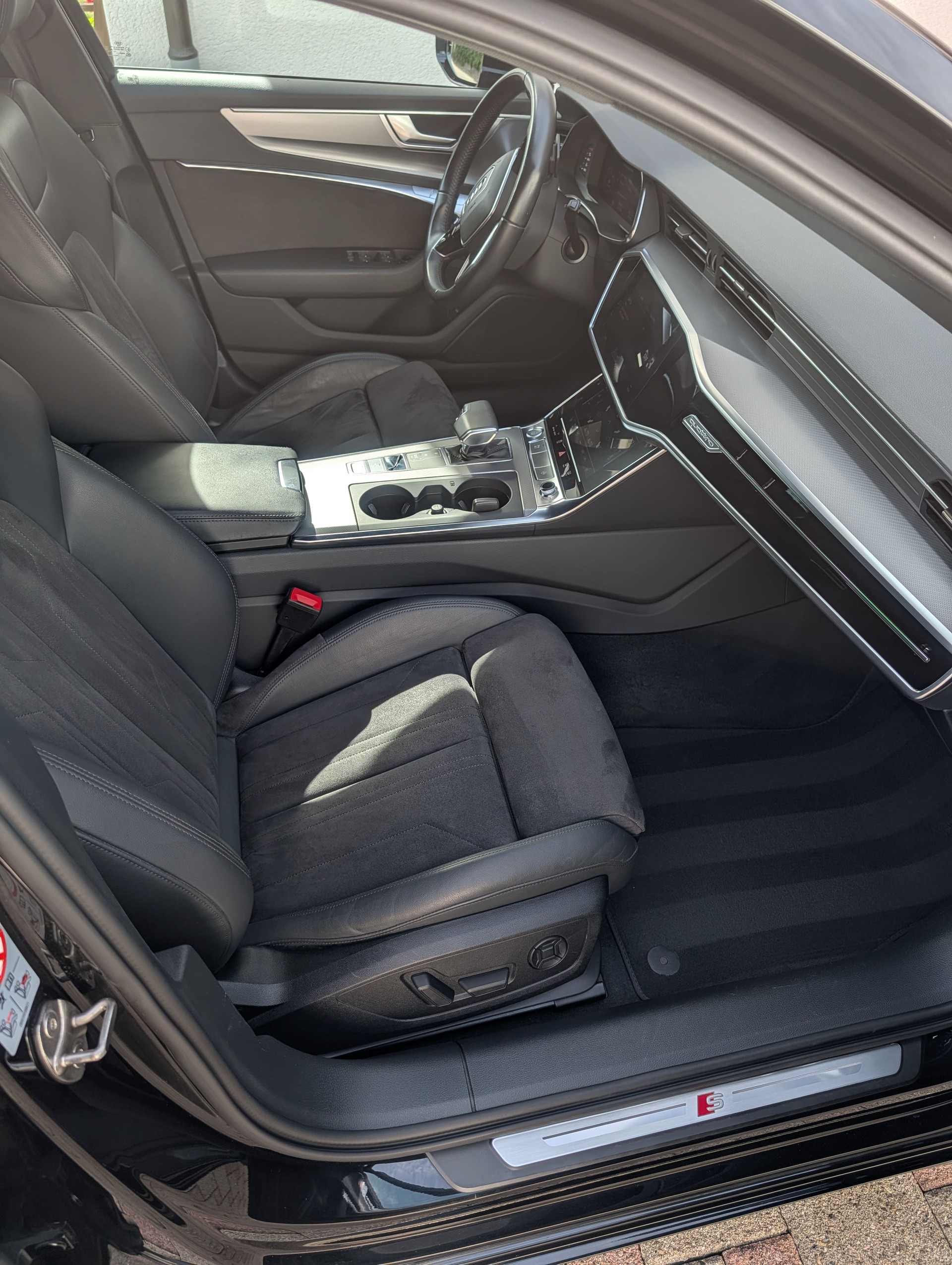 AUDI 3.0 50 TDI Design quattro T-Tronic-image-5