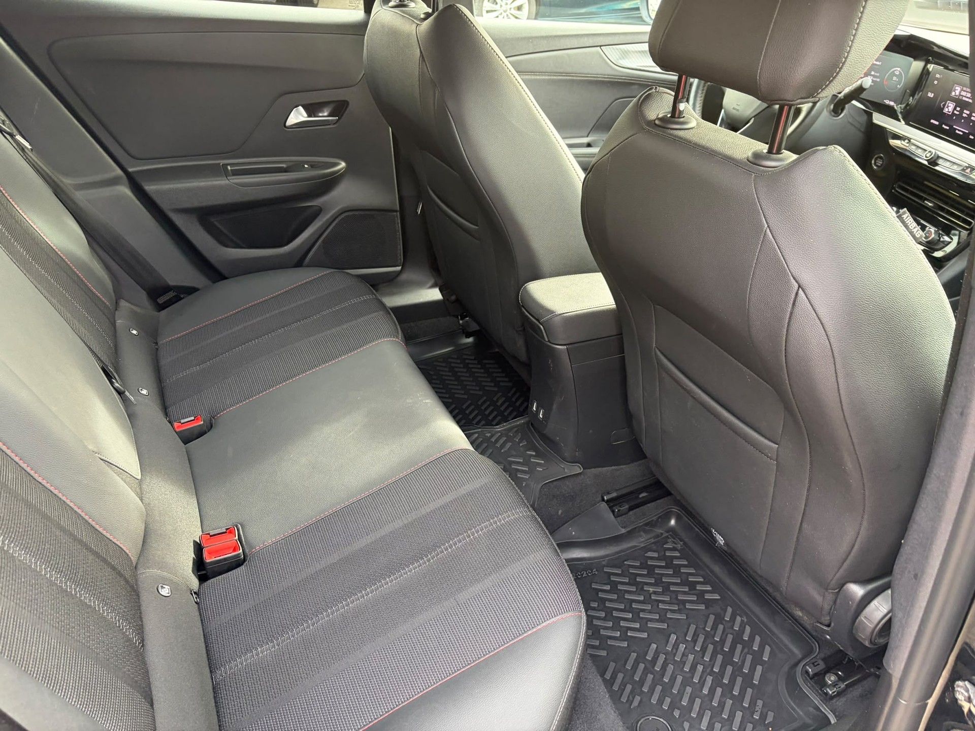 OPEL Mokka e GS-image-13