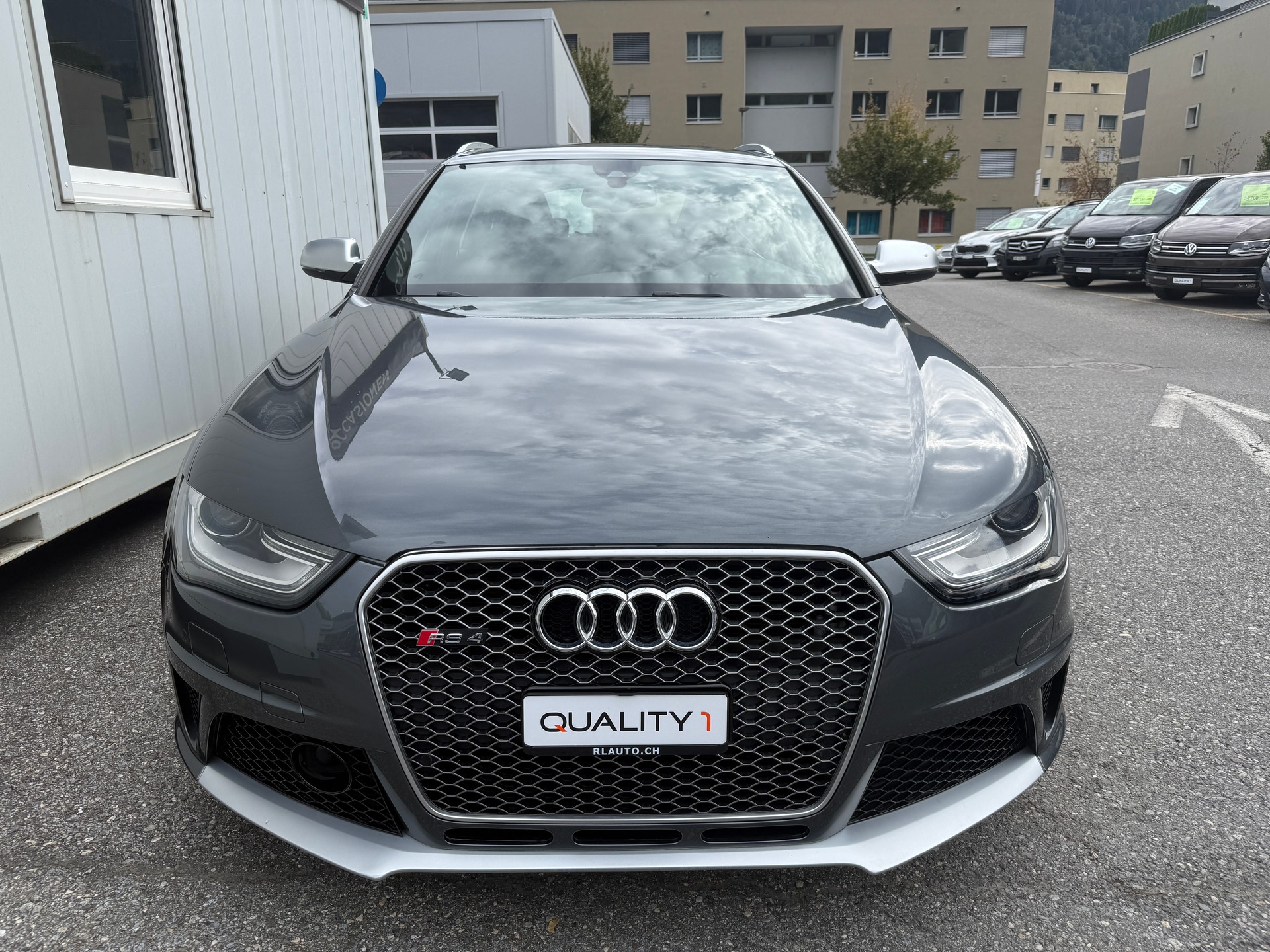 AUDI RS4 Avant 4.2 FSI V8 quattro S-tronic-image-9