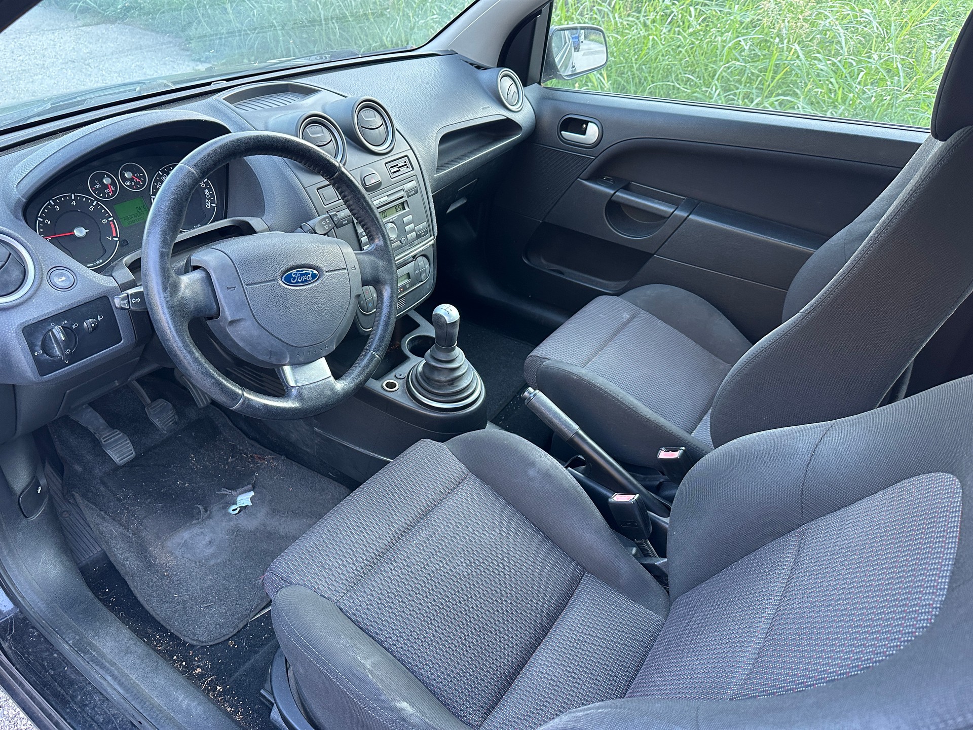 FORD Fiesta 1.6 16V S-image-7