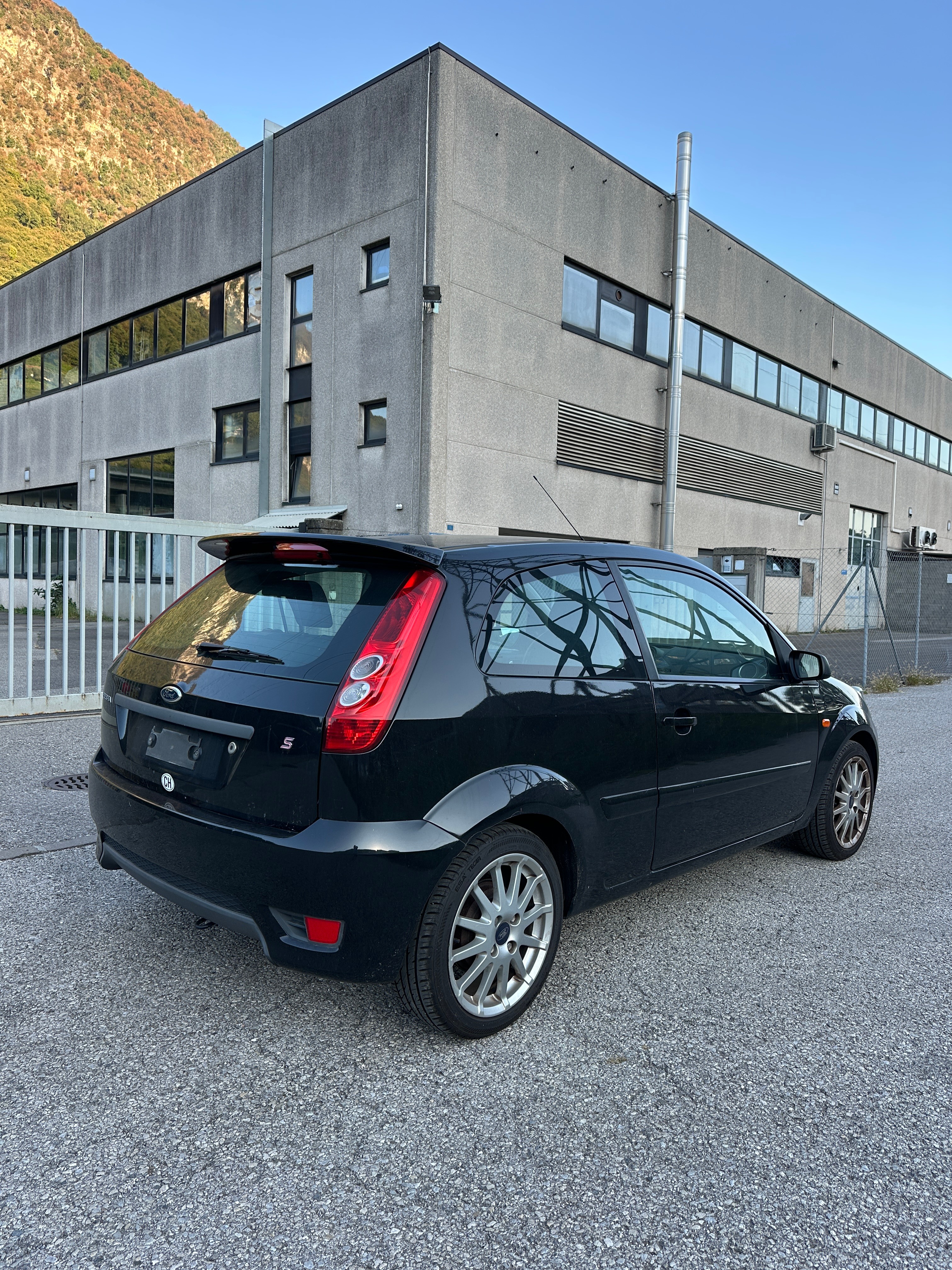 Car photo