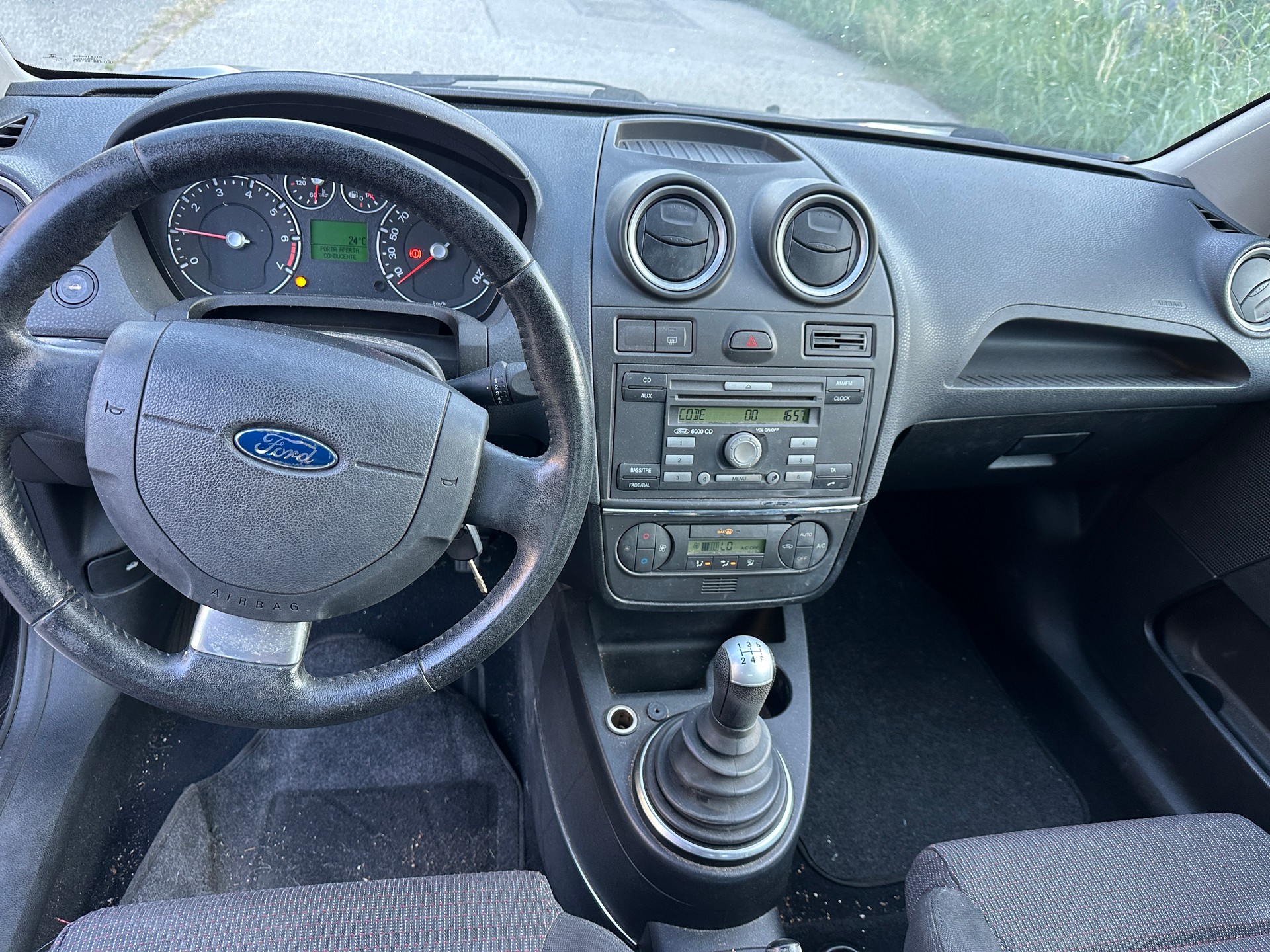 FORD Fiesta 1.6 16V S-image-6