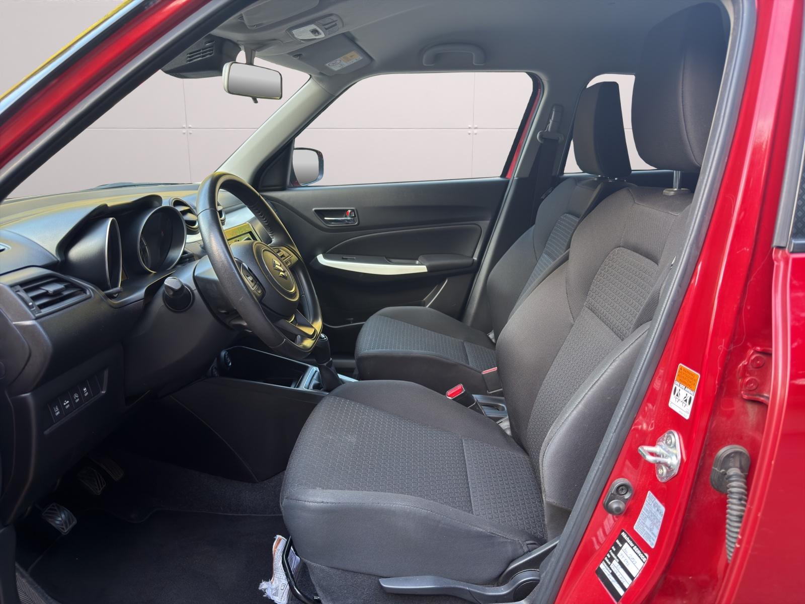 SUZUKI Swift 1.2 Tradizio Top Hybrid 4x4-image-7