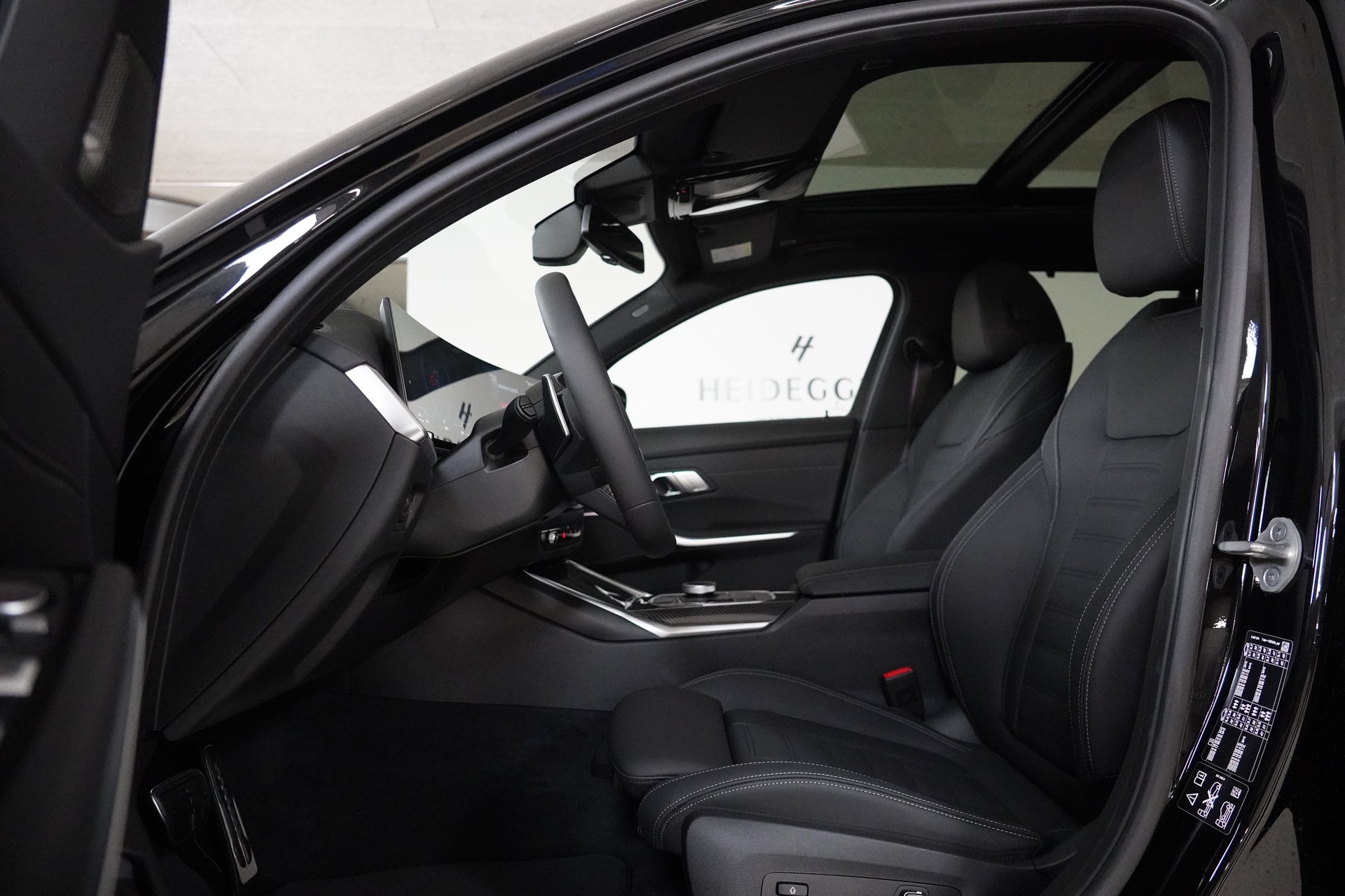 BMW M340i xDrive 48V Touring Steptronic M Sport Pro-image-10