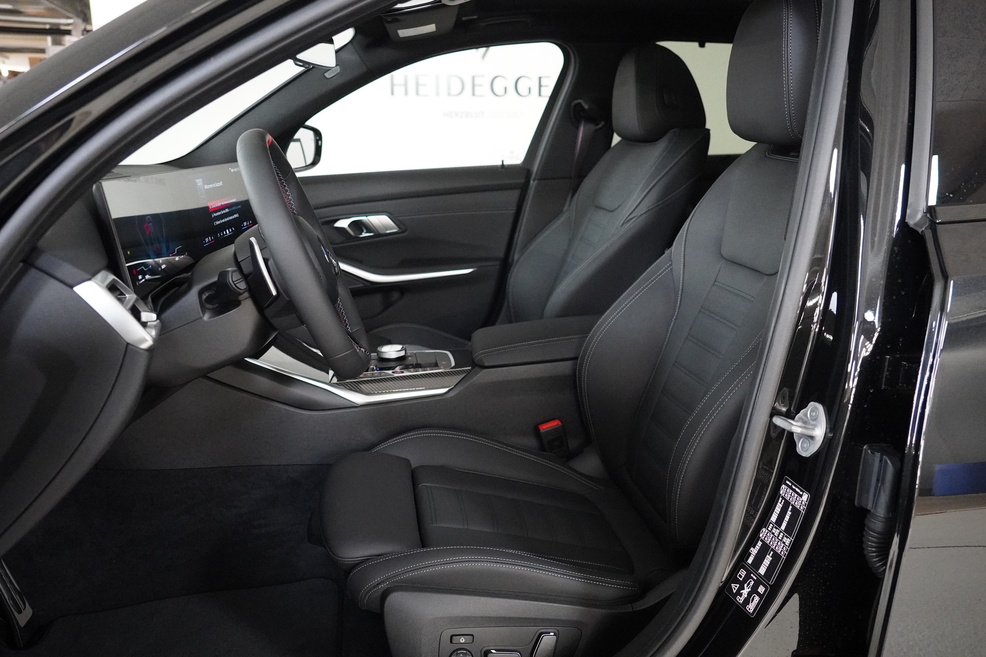 BMW M340i xDrive 48V Touring Steptronic M Sport Pro-image-11