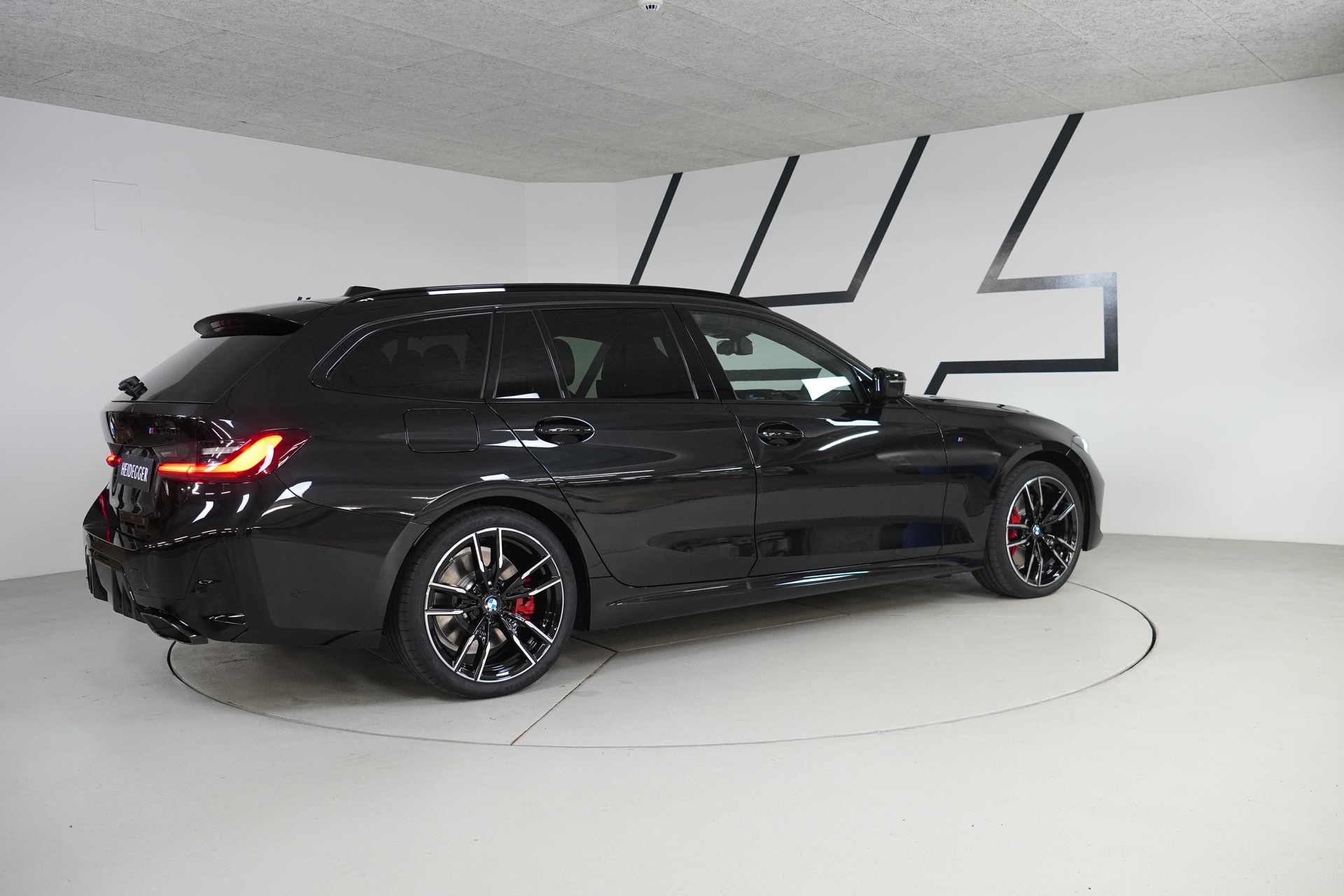 BMW M340i xDrive 48V Touring Steptronic M Sport Pro-image-4