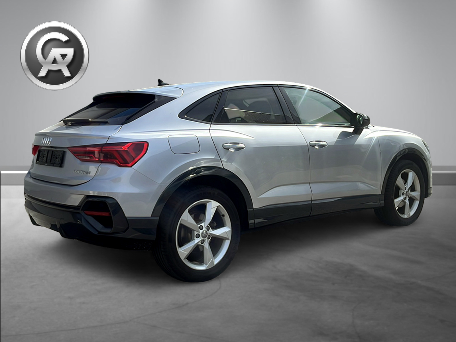 AUDI Q3 Sportback 35 TFSI S-tronic-image-14