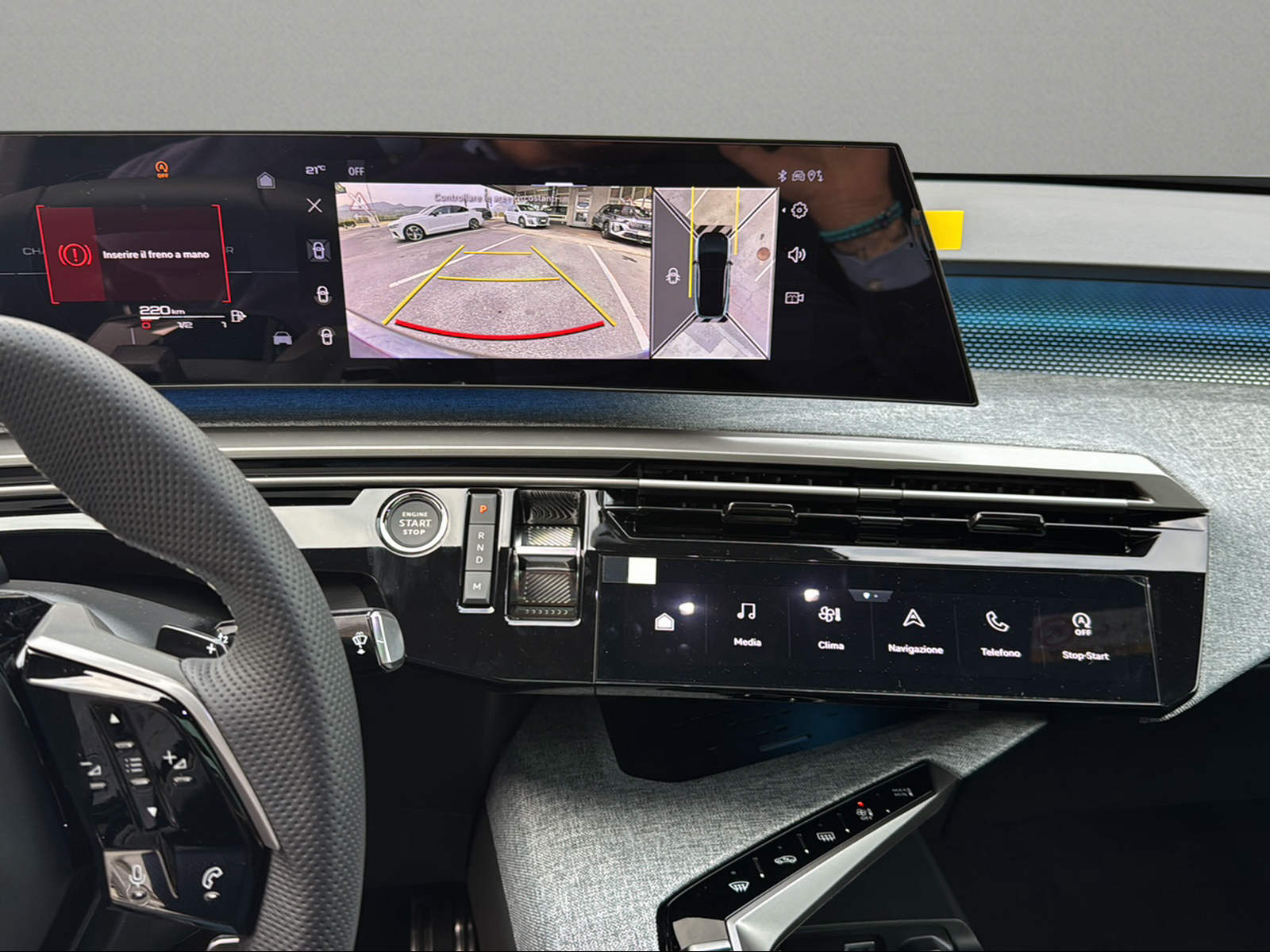 PEUGEOT 3008 145 e-DCS6 Hybrid GT Exclusive-image-6